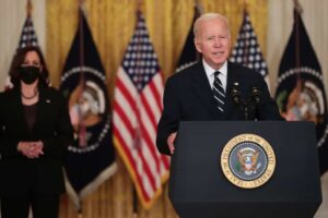 Biden Considers The New Omicron Variant A Cause Of Concern, Not Panic
