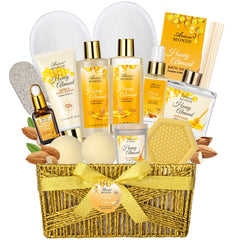 Honey Almond Luxury Bath Set � 15 Pieces