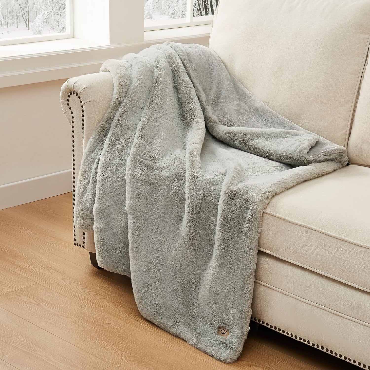 Euphoria Faux Fur Throw Blanket, 70 X 50 Inches