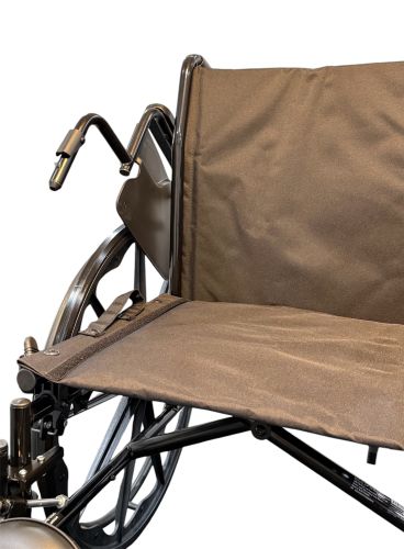 ROLL WITH ME 18  K3 Wheelchair DDA & Elevating Leg Rests