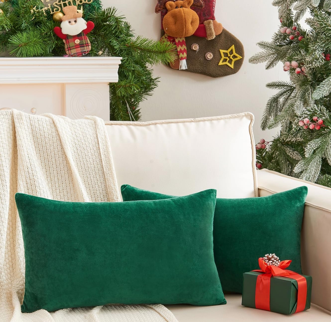 Christmas Velvet Pillow Covers, 18 X 18 Inches (2 Pack)